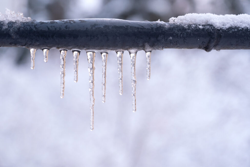 What to Do If Your Water Pipes are Frozen